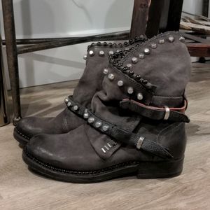 Leather booties
